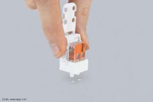 Adapter montażowy 221-522 do montażu szybkozłączek Wago serii 221 Wago adapter montażowy 221-522 do szybkozłączek serii 221
